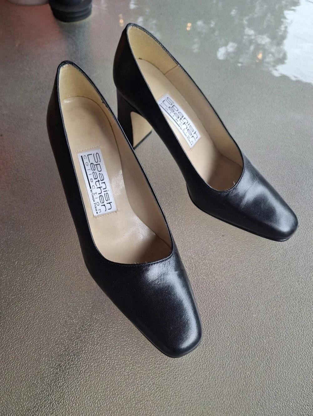 SERGIO ZELCER BLACK SPANISH LEATHER WOMENS Sz 5 1/2 HEELS Made In SPAIN